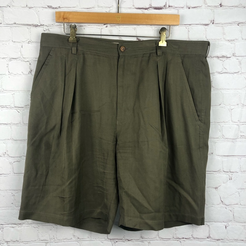 Tommy Bahama Silk Green Shorts Men's Sz 38